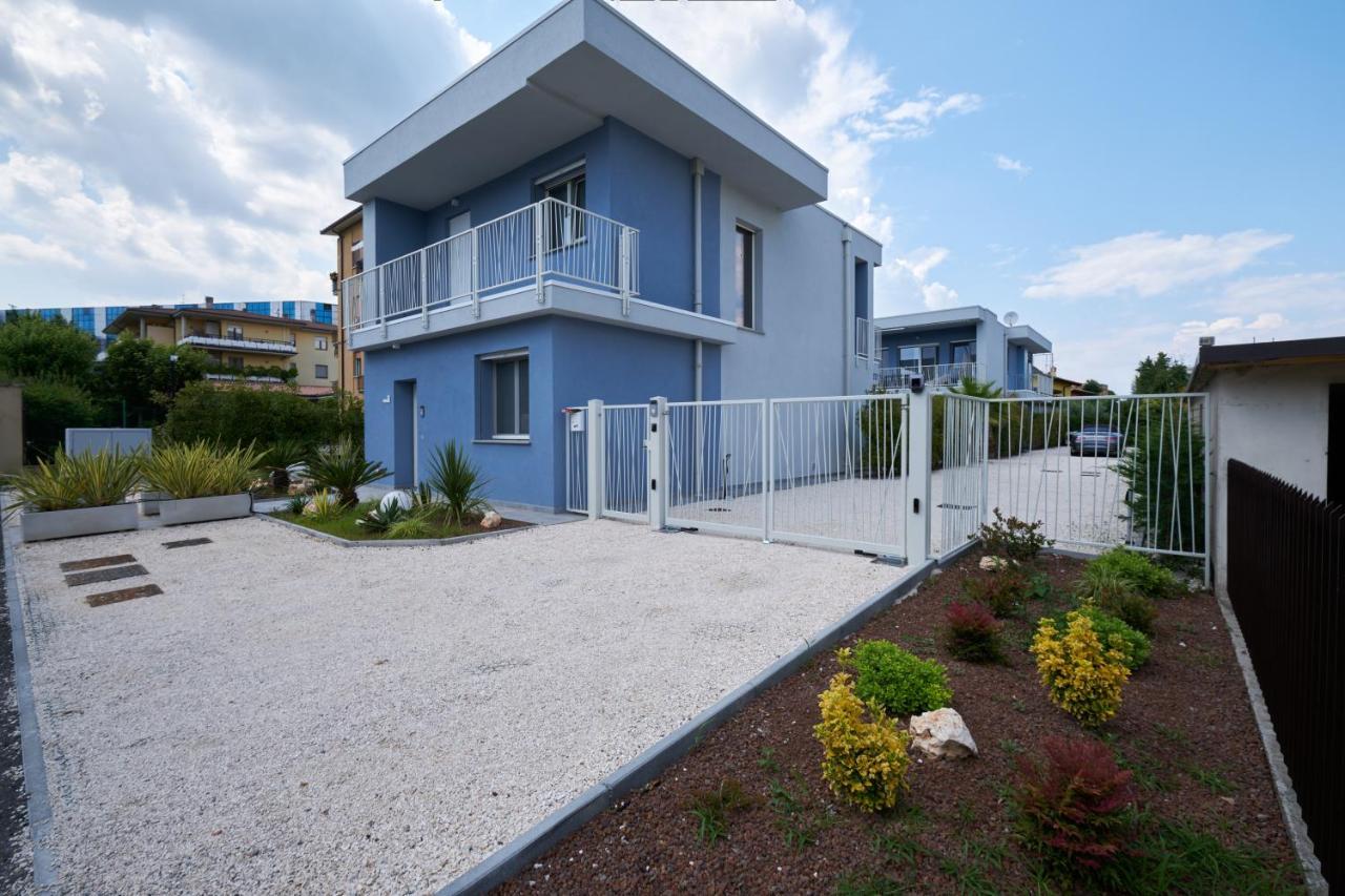 דסנזאנו דל גארדה Villa Karolina מראה חיצוני תמונה